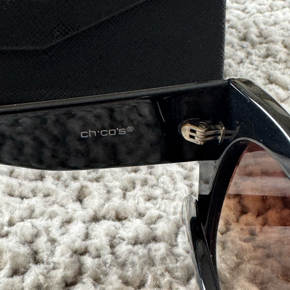 Chico’s Black Sunglasses - Picture 7 of 7